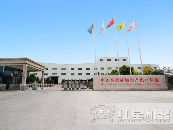 一鐘頭8-28噸，出料325目的石英沙磨粉設(shè)備廠家