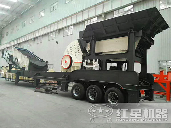錘式流動(dòng)石子機(jī)環(huán)保生產(chǎn)車(chē)間