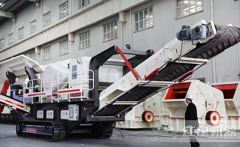 履帶車載移動碎石機，遙控作業(yè)，靈活機動，轉(zhuǎn)場自由