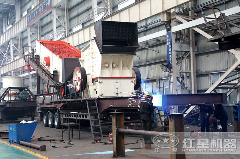 時(shí)產(chǎn)150噸建筑垃圾移動破碎機(jī)，可定制