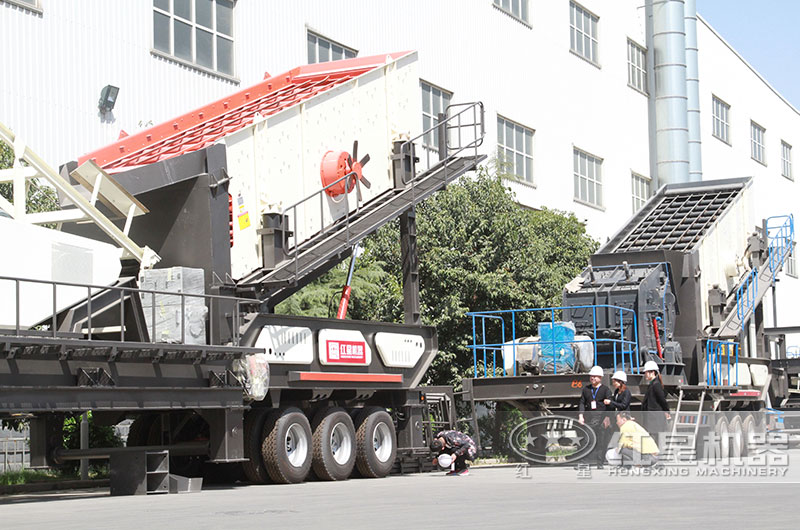 移動(dòng)混凝土塊破碎機(jī)廠家，多款機(jī)型提供
