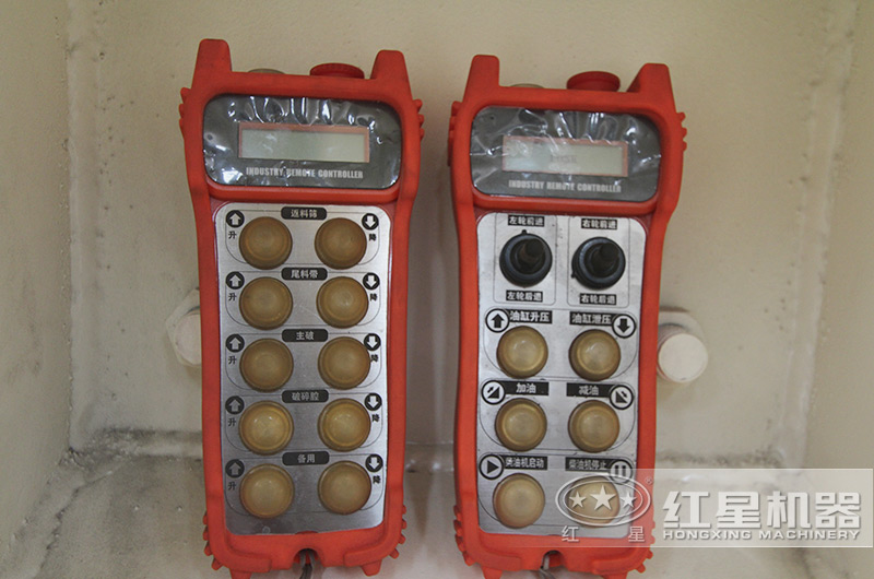 遙控操作行走，大型環(huán)保車(chē)載移動(dòng)磕石機(jī)高度智能化 