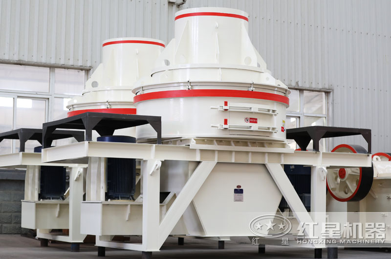 直通沖擊式制砂機(jī)，體積小，適用于中小型廠家