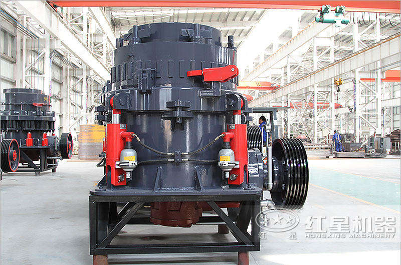 全液壓圓錐破碎機GYS300，出料粒形更好