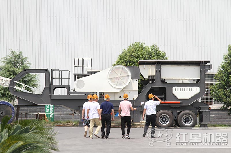 客戶到場實地參觀、深入了解設(shè)備